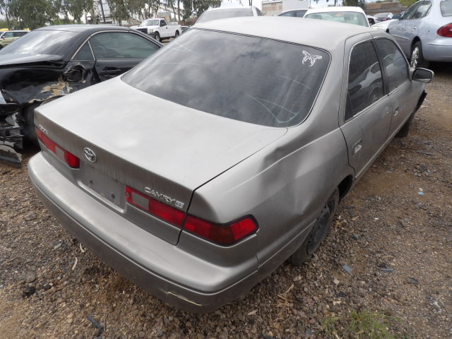 1999 Toyota Camry