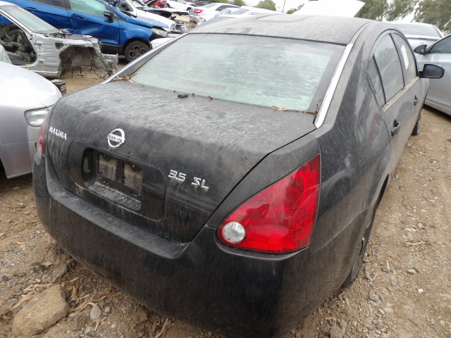 2004 Nissan Maxima