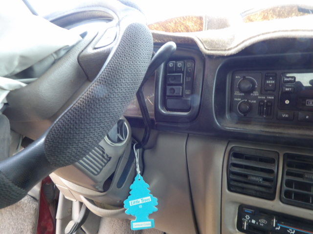1994 Plymouth Voyager