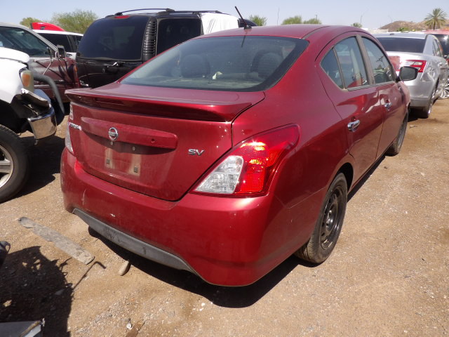 2019 Nissan Versa