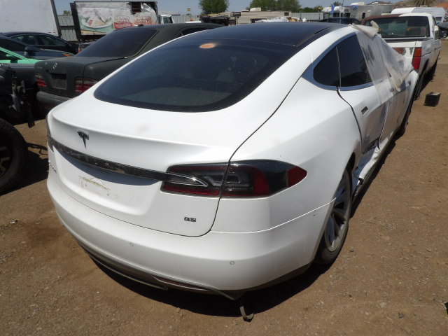 2014 Tesla Model S