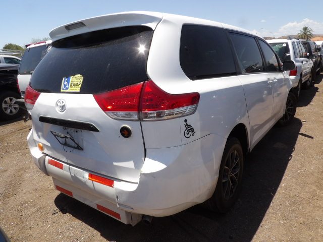 2014 Toyota Sienna