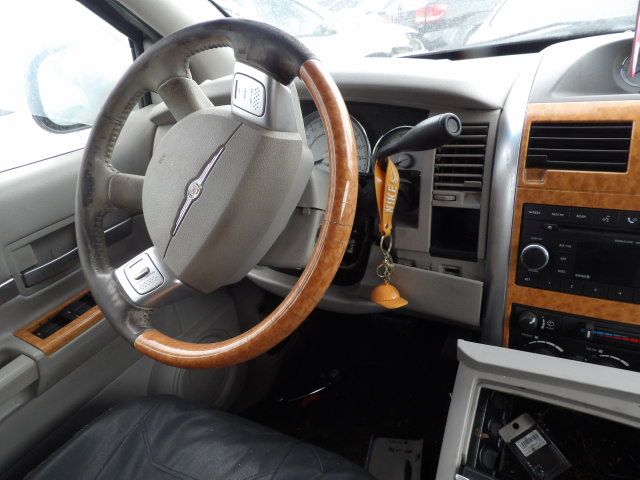 2008 Chrysler Aspen